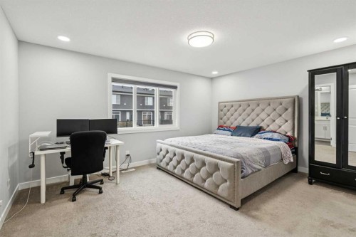 123 Walcrest Way Se, Calgary, AB - Indoor Photo Showing Bedroom