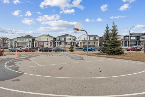 123 Walcrest Way Se, Calgary, AB - Outdoor