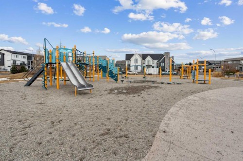 123 Walcrest Way Se, Calgary, AB - Outdoor