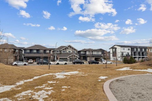 123 Walcrest Way Se, Calgary, AB - Outdoor