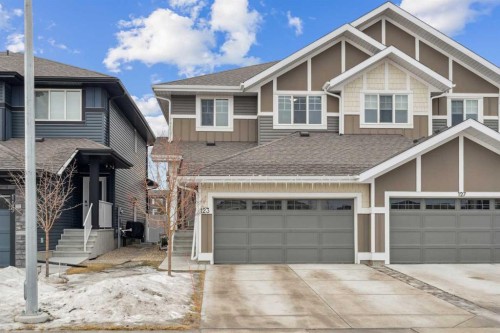 123 Walcrest Way Se, Calgary, AB - Outdoor With Facade