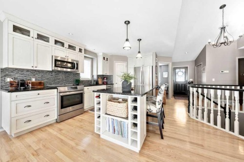 10 Bow Point, Cochrane, AB - Indoor