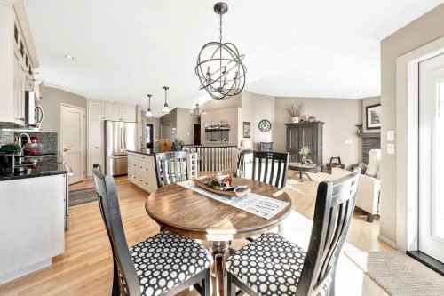 10 Bow Point, Cochrane, AB - Indoor Photo Showing Dining Room