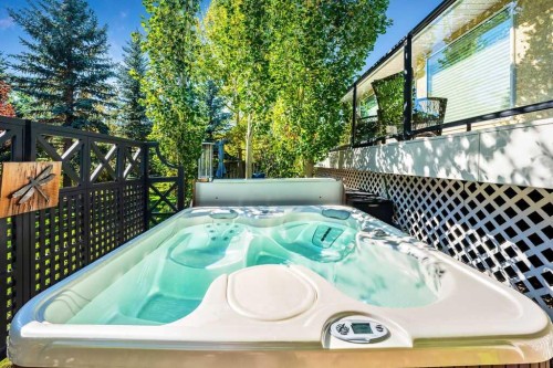 10 Bow Point, Cochrane, AB - Outdoor