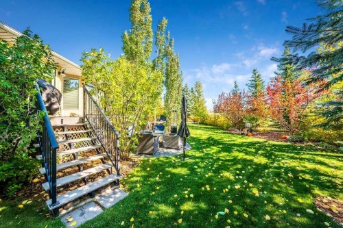 10 Bow Point, Cochrane, AB - Outdoor