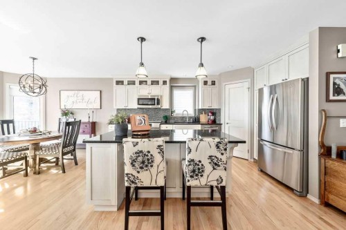 10 Bow Point, Cochrane, AB - Indoor