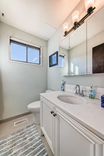 144 Silvergrove Road Nw, Calgary, AB 