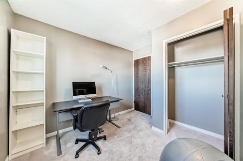 144 Silvergrove Road Nw, Calgary, AB 