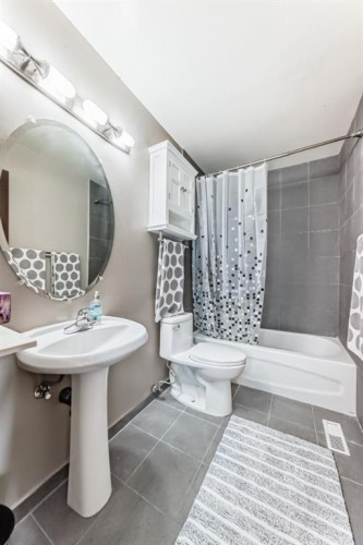 144 Silvergrove Road Nw, Calgary, AB 