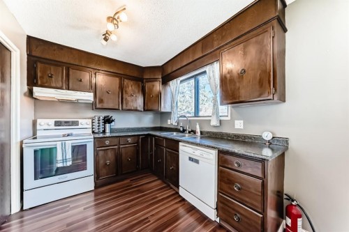 144 Silvergrove Road Nw, Calgary, AB 