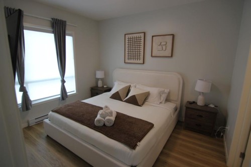 1207-220 Seton Grove Se, Calgary, AB - Indoor Photo Showing Bedroom