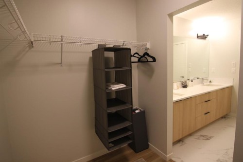 1207-220 Seton Grove Se, Calgary, AB - Indoor