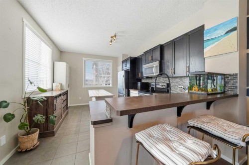 176 Evansview Gardens Nw, Calgary, AB - Indoor