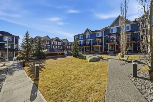 176 Evansview Gardens Nw, Calgary, AB - Outdoor With Facade