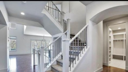 54 Wexford Crescent Sw, Calgary, AB - Indoor Photo Showing Other Room