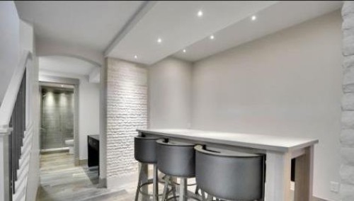 54 Wexford Crescent Sw, Calgary, AB - Indoor Photo Showing Other Room