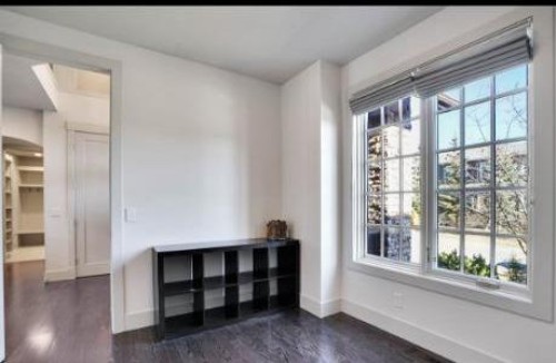 54 Wexford Crescent Sw, Calgary, AB - Indoor Photo Showing Other Room