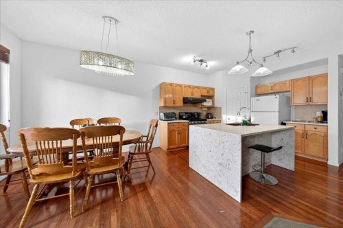 34 Saddlecrest Crescent Ne, Calgary, AB - Indoor