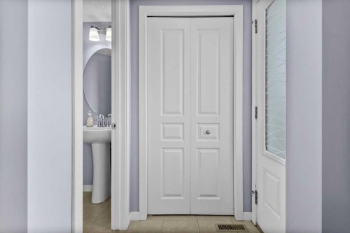 162 Auburn Crest Way Se, Calgary, AB - Indoor
