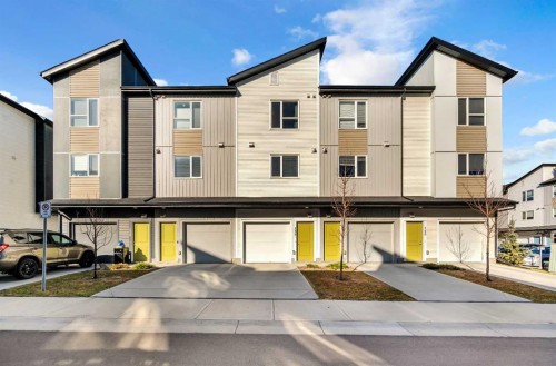 136-301 Redstone Boulevard Ne, Calgary, AB - Outdoor