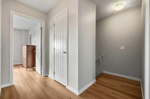209 New Brighton Walk Se, Calgary, AB - Indoor Photo Showing Other Room