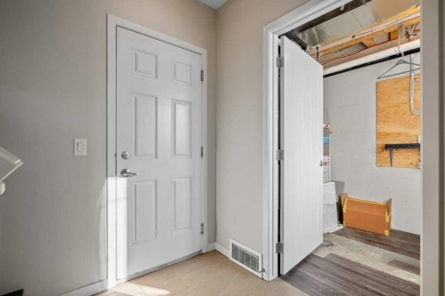 209 New Brighton Walk Se, Calgary, AB - Indoor Photo Showing Other Room