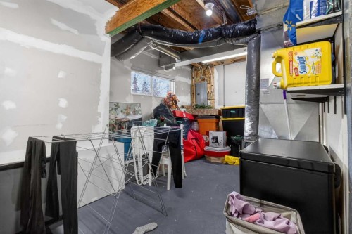 41 Sandarac Villas Nw, Calgary, AB - Indoor Photo Showing Basement