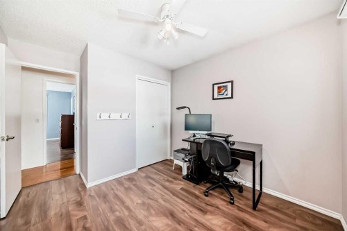 507 Brookpark Drive Sw, Calgary, AB 