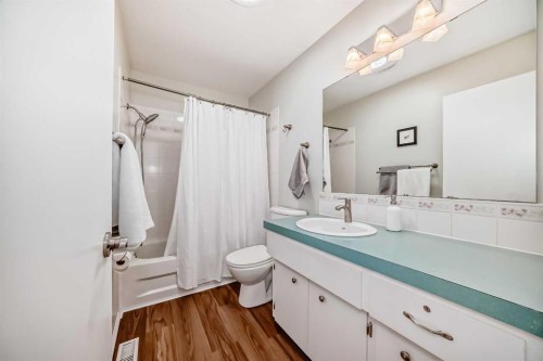 507 Brookpark Drive Sw, Calgary, AB 