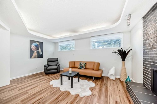 507 Brookpark Drive Sw, Calgary, AB 