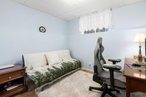 118 Bridleridge Way Sw, Calgary, AB - Indoor Photo Showing Office