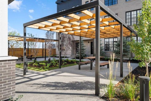 8161 8 Avenue, Calgary, AB - Outdoor