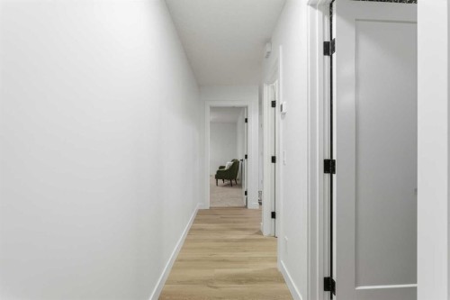 4904 Valiant Drive Nw, Calgary, AB - Indoor Photo Showing Other Room