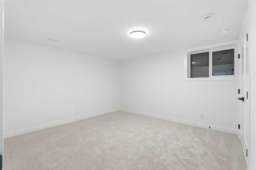 4904 Valiant Drive Nw, Calgary, AB - Indoor Photo Showing Other Room