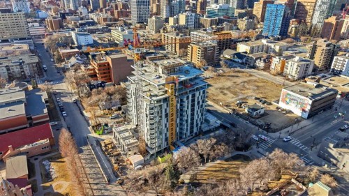 708-210 18 Avenue Sw, Calgary, AB - Outdoor With View