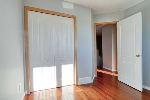 136 Chaparral Ridge Circle Se, Calgary, AB - Indoor Photo Showing Other Room