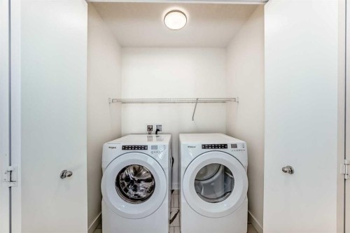903-135 Belmont Passage Sw, Calgary, AB - Indoor Photo Showing Laundry Room