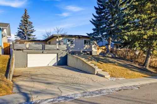 524 Hunterplain Hill Nw, Calgary, AB - Outdoor