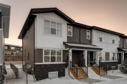 208-525 River Heights Drive  Cochrane, AB T4C 3E3
