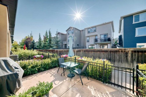 37 Aspen Hills Terrace Sw, Calgary, AB - Outdoor