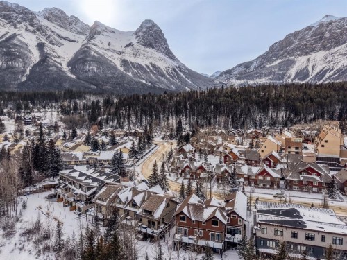 1-105 Rundle Drive, Canmore, AB - Outdoor With View