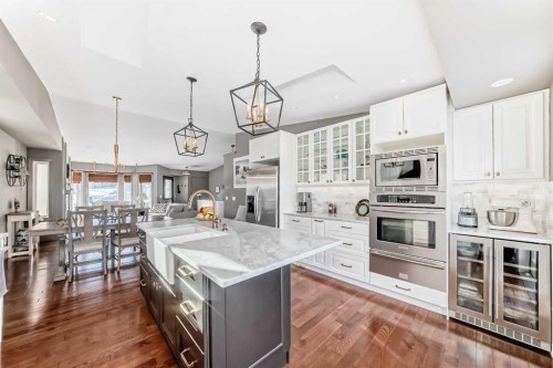 52 Hidden Vale Crescent Nw, Calgary, AB - Indoor Photo Showing Kitchen With Upgraded Kitchen