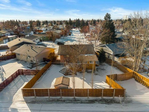 36 Doverthorn Place Se, Calgary, AB - Outdoor With View