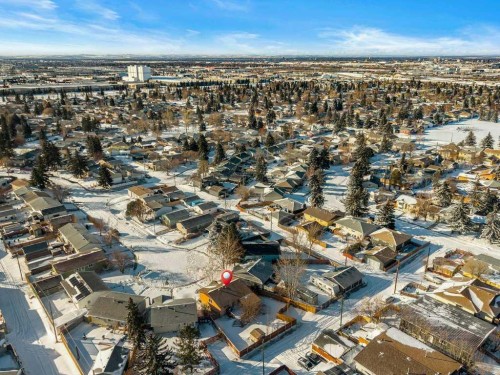 36 Doverthorn Place Se, Calgary, AB - Outdoor With View