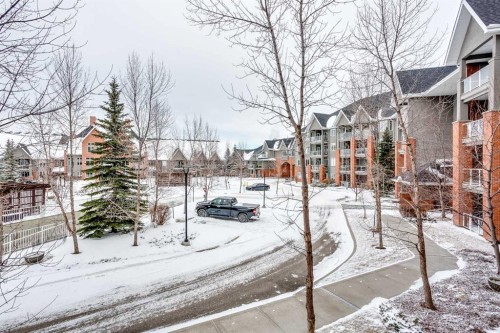 236-15 Everstone Drive Sw, Calgary, AB - Outdoor