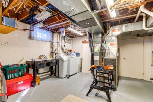 35 45 Street Sw, Calgary, AB - Indoor