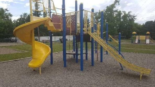 35 45 Street Sw, Calgary, AB - Outdoor