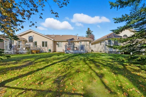 135 Hamptons Park Nw, Calgary, AB - Outdoor