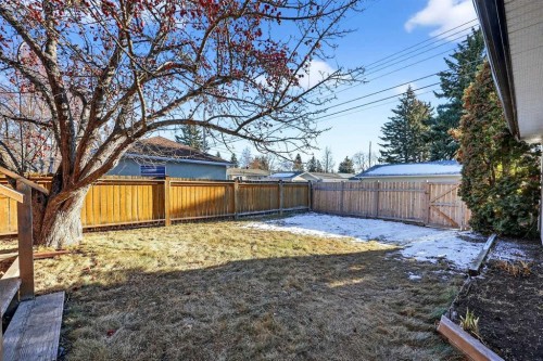 5315 Valiant Drive Nw, Calgary, AB - Outdoor