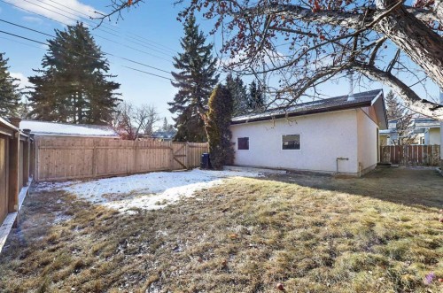 5315 Valiant Drive Nw, Calgary, AB - Outdoor